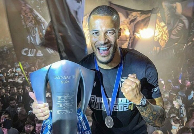 Super Eagles Captian, William Troost-Ekong with Greek Cup